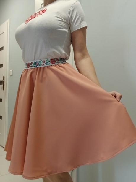 Kruhová sukňa, l / m / s