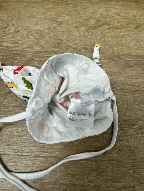 Dinosaurová čiapočka v. 40/42, 62