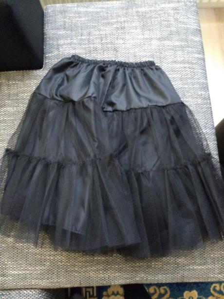 Šaty a sukne - rôzne, l / m / s