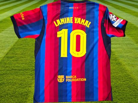 Dres lamine yamal fc barcelona 26/27, nike,134 / 140 / 146 / 152 / 158