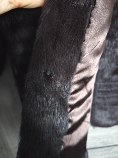 Luxusny pemiovy kozuch z norky, s