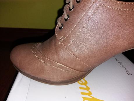 Hnedé poltopánky na opätku, 40