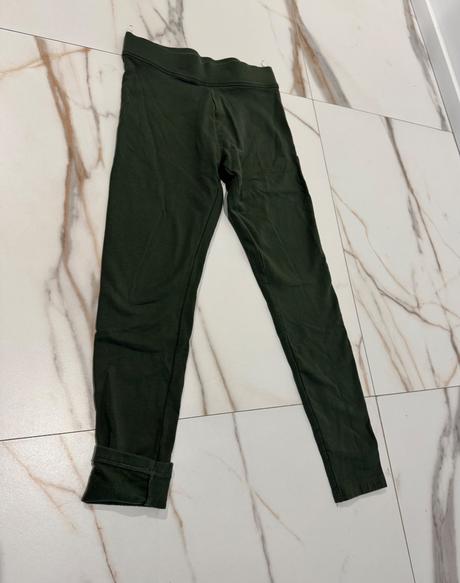 Zateplene leginy, c&a,146