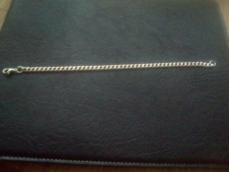 Strieborný náramok,