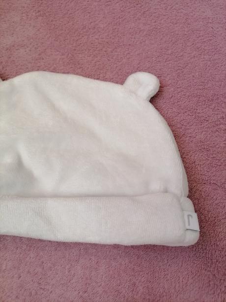 Biela ciapocka teplucka, 50