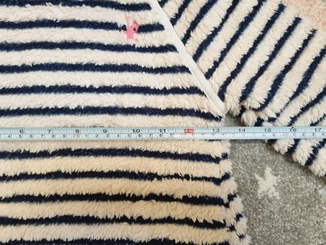 B2090 hrubá chlpatka, next,104