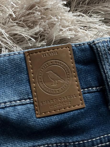 Rifľové kraťasy, 32