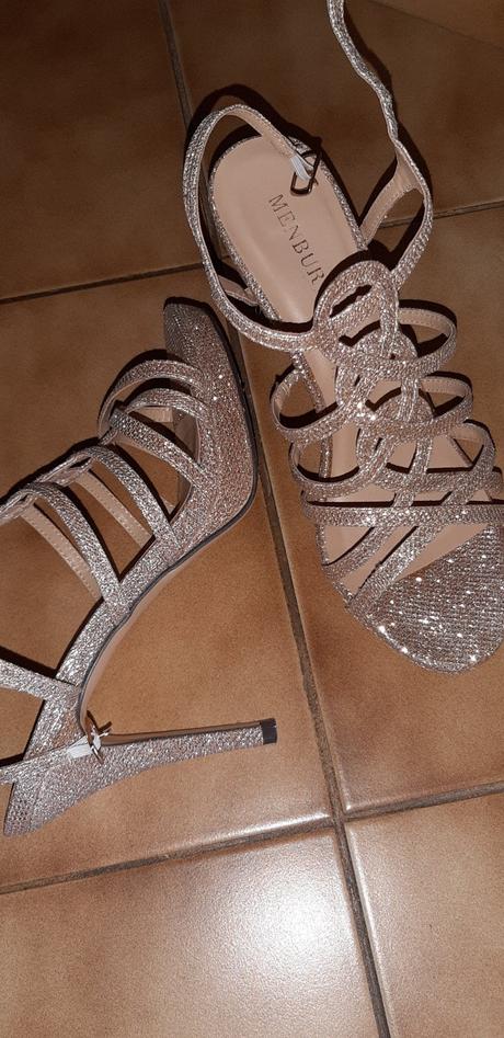 Zlate trblietave sandalky, 39