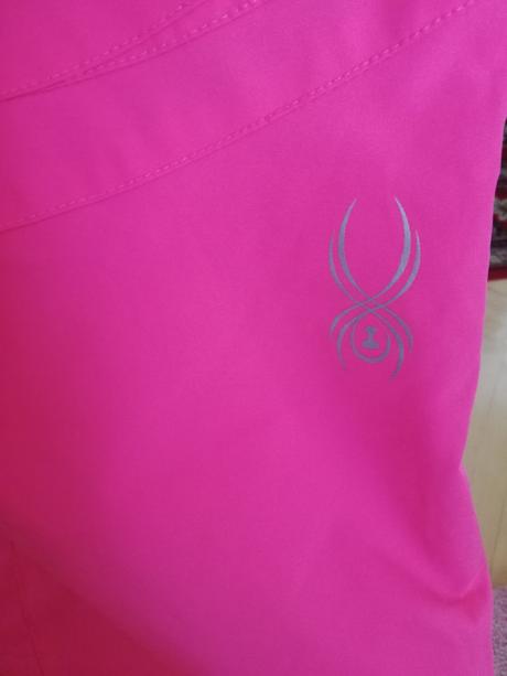 Otepľovačky spyder, 152