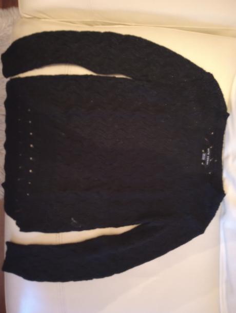 Ponúkam pulovrík, gate,s