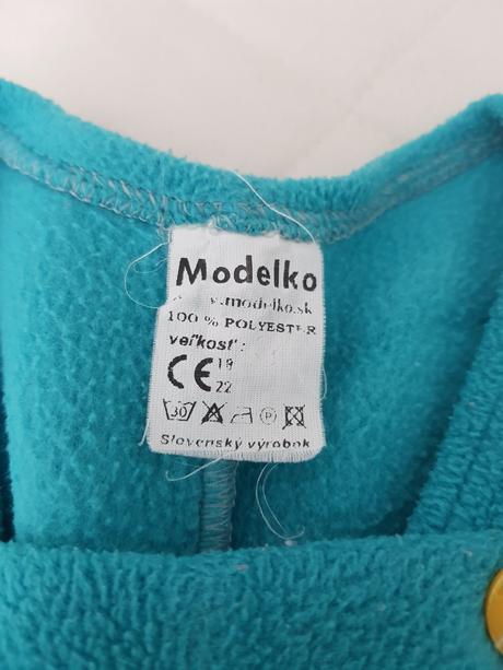 Nohavice na traky, modelko,68