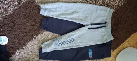 Chlapčenské tepláky, lupilu,98