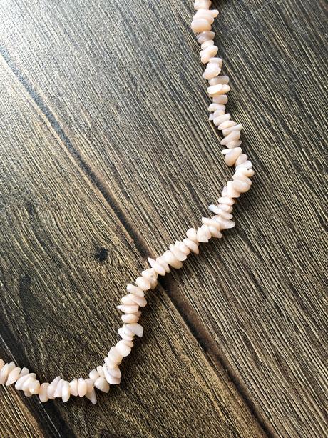 Rôzne náhrdelníky, 