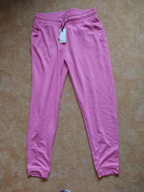 Tepláky s visačkou (inz.č.95), gate,m