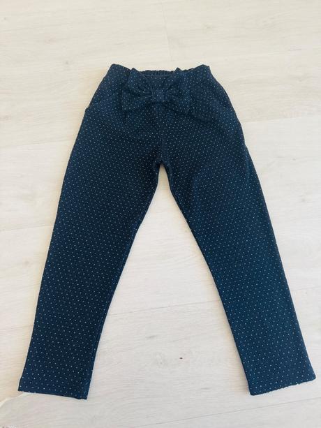 Krásne nohavice s mašľou a bodkami, 116