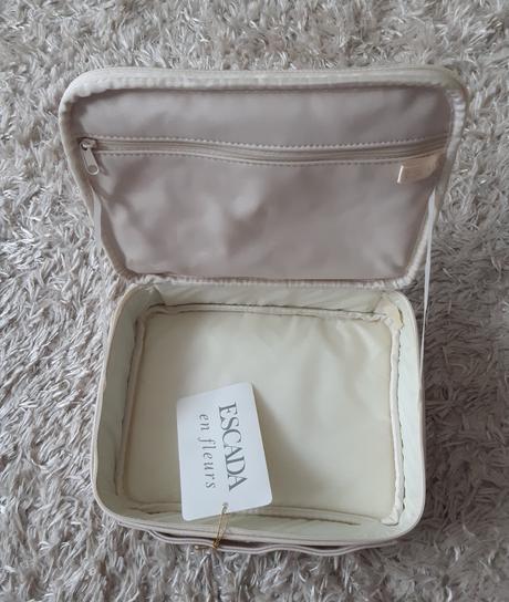 Kozmeticka taska escada, 