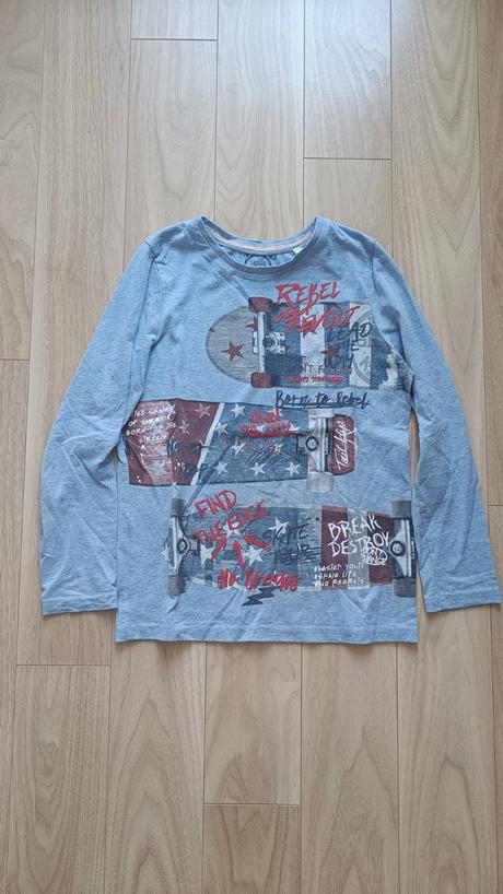 6 triciek, reserved,140