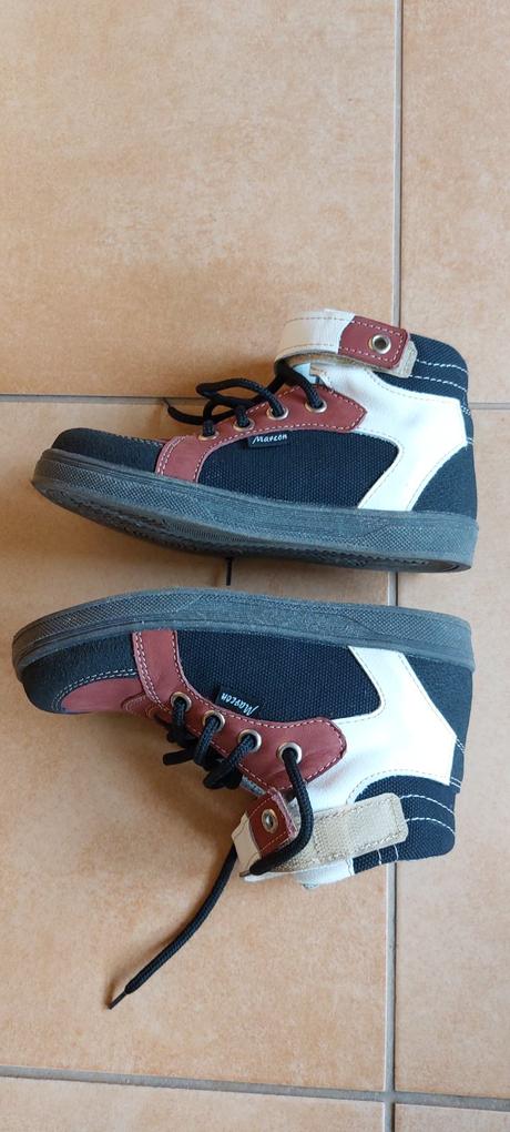 Kožené topánky, 30