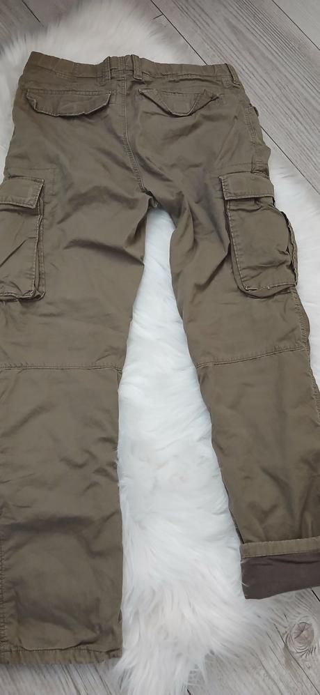 Nohavice, l.o.g.g.,146