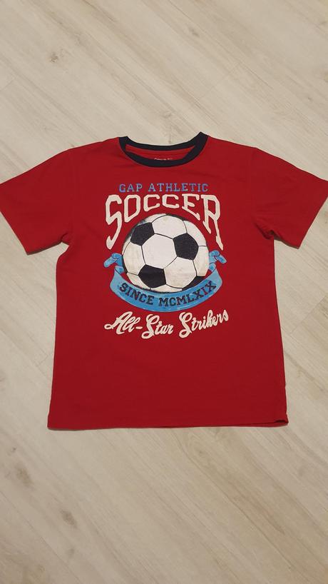 Tričko pre futbalistu, 146