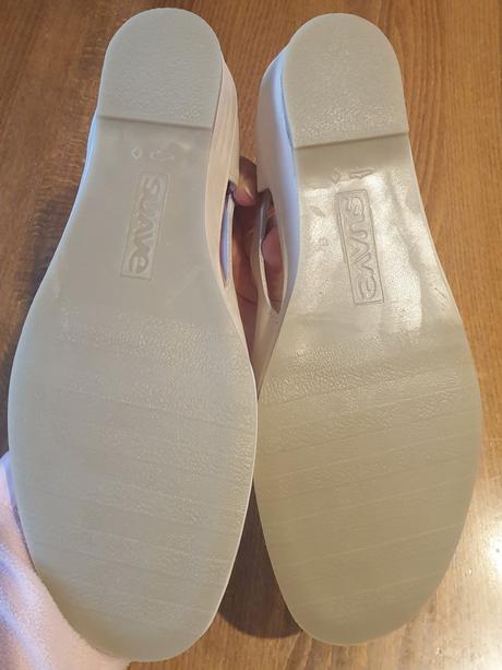 Pohodlné,  kožené sandále, 40