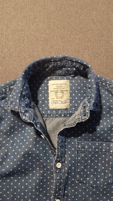 Bodkovaná košeľa, next,122