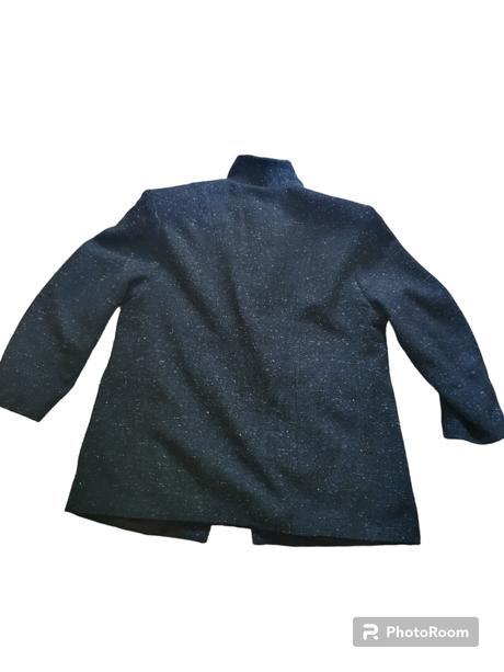 Dámsky kostýmček, 54