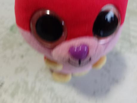 Plyšové červeno ružovo žlťé zvieratko, veľké očká, 