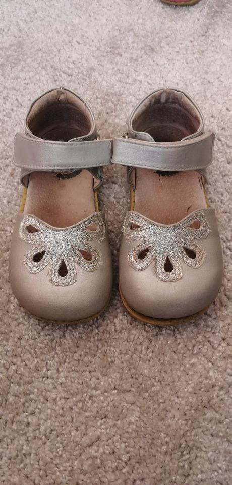 Sandalky barefoot, livie & luca,25