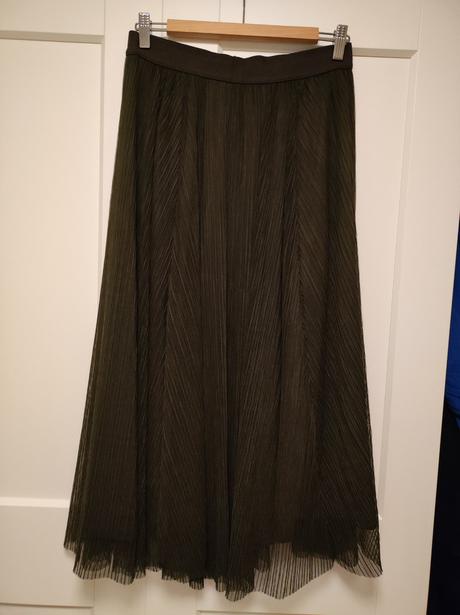 Tmavo-olivová sukňa m/40-42, m