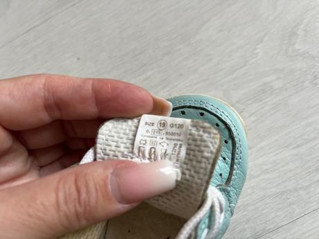 Koženné topánky na prvé kroky, 19