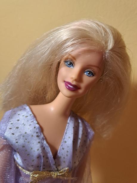 Barbie vo finálových šatách 1998, 