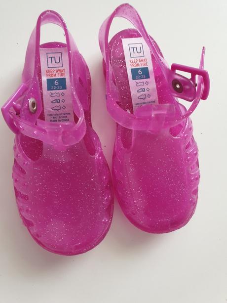Gumene trblietave sandalky, tu,22