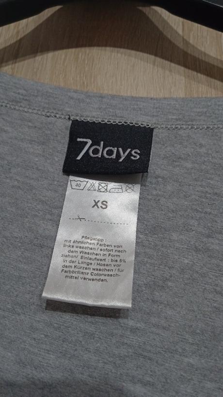 Dlhý tenký sveter, xs