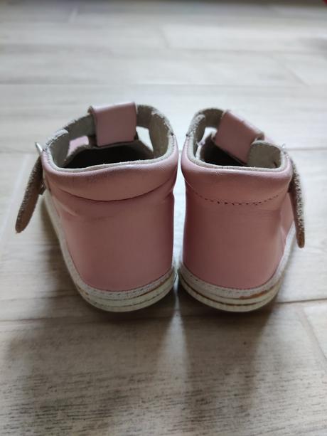 Sandálky rak, rak,21