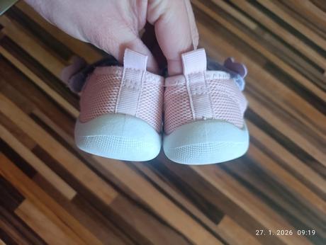 Sandále pepa pig, 26