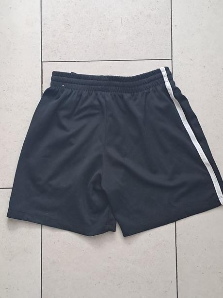 Športové kraťasy, nike,134