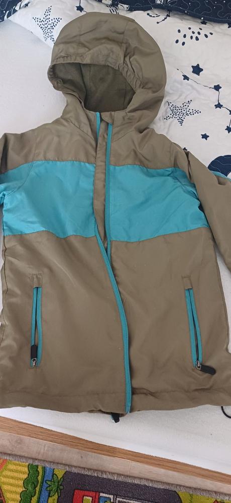 Sustiakova bunda, 128