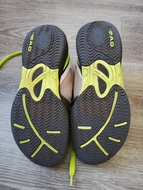 Tenisky na tenis, 35