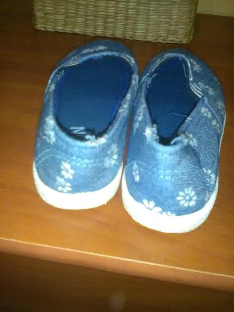 Riflové tenisky s poštou , 27