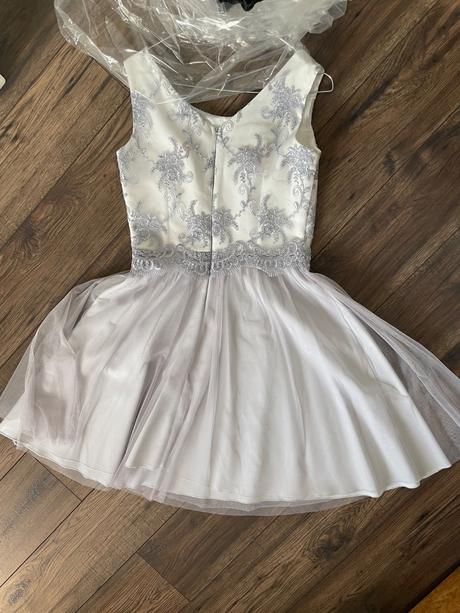 Spolocenske saty svadba krstiny, m