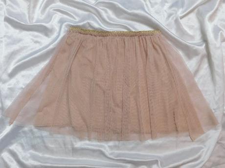 Pekna tylova sukna, 140