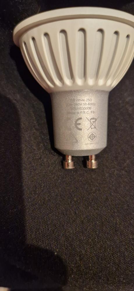 Led žiarovka s päticou gu10., 