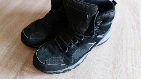 Vysoké tenisky č. 44, 44