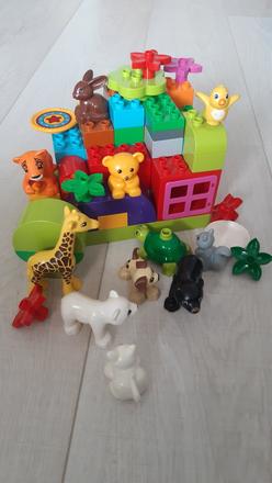Lego duplo domcek so zvieratkami,