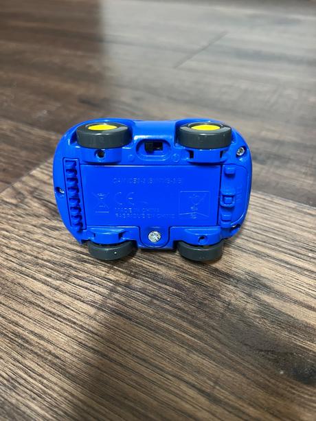 Vtech polícia tut tut,