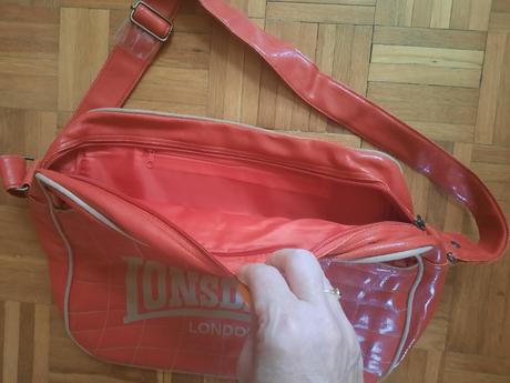 Dámska/ pánska kabela/ taška, lonsdale