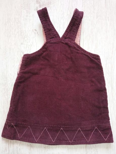 Menčestrové šaty 6m., 68