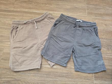 Šortky č.12, zara,128