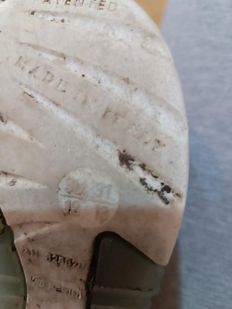 Blikajúce gumáky, 30